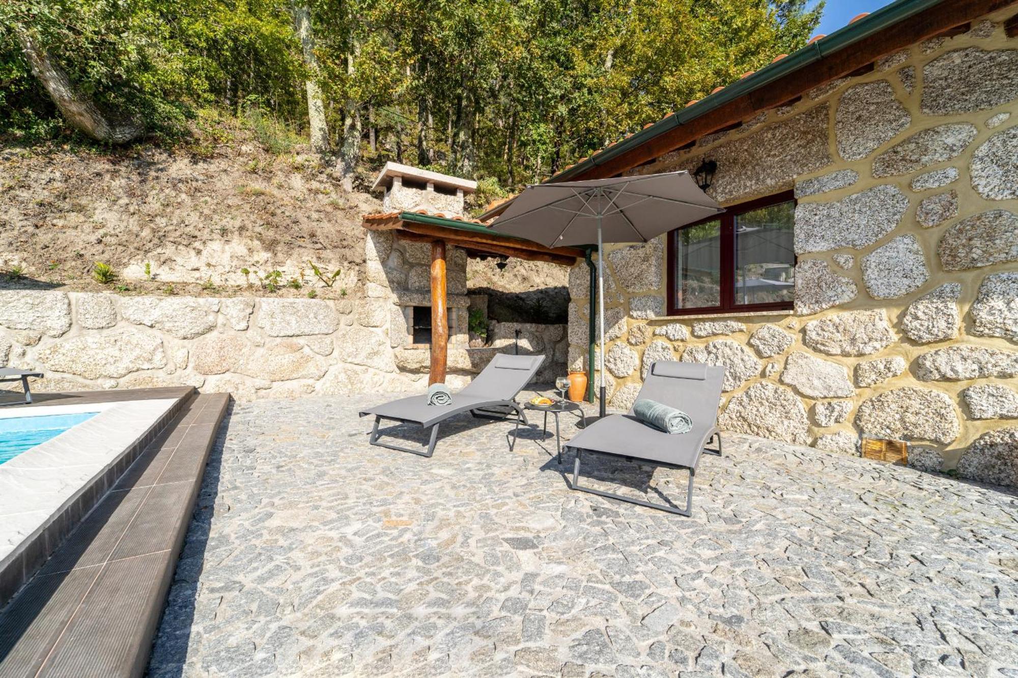 ValdosendeAssento Do Cavado By House And People别墅 外观 照片